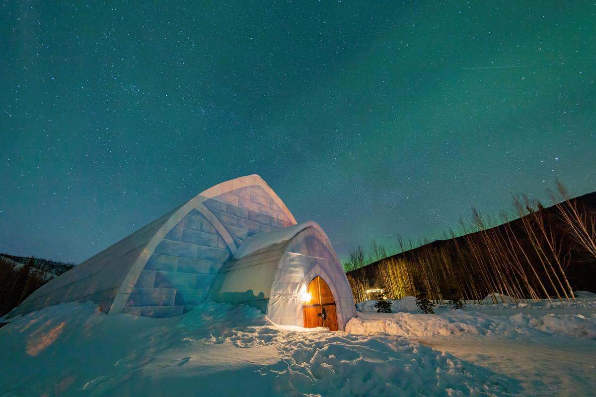 Ice dome in Chena Hot Springs Resort
