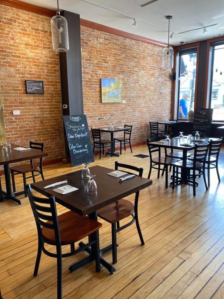 Savor Italian Favorites at Delvino’s Grill & Pasta House