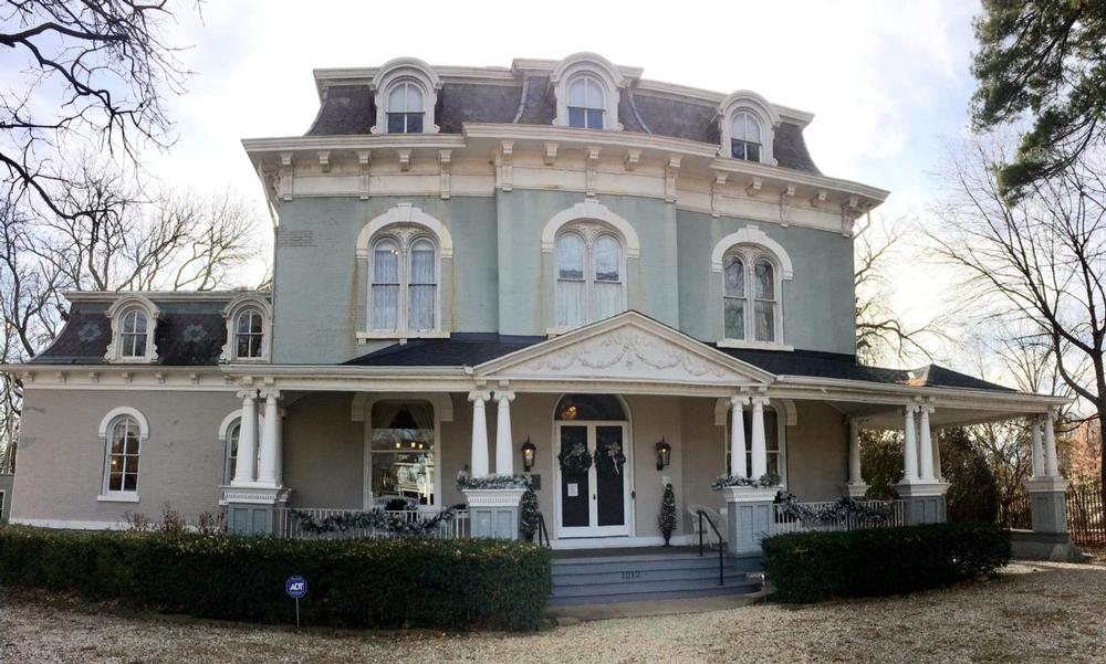Step back in time and look at Victorian-era sights during a fall visit.