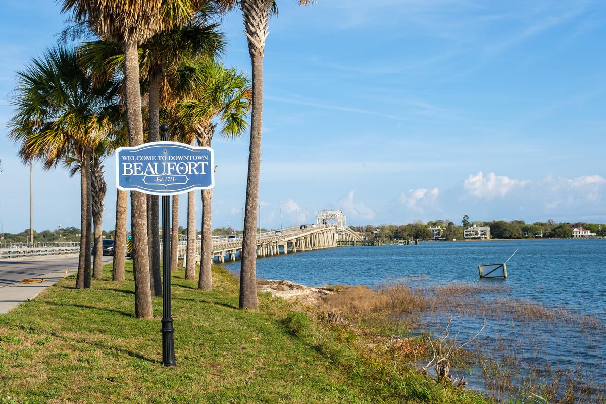 Beaufort’s Porches & Tidal Grace