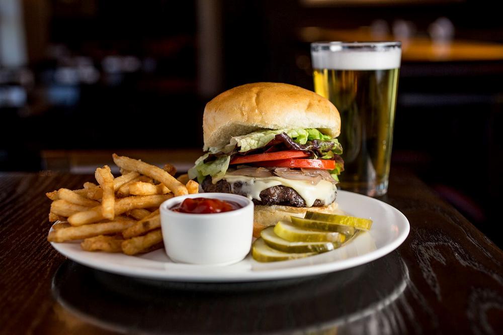 Dine on the Edge at La Quinta Cliffhouse Grill and Bar