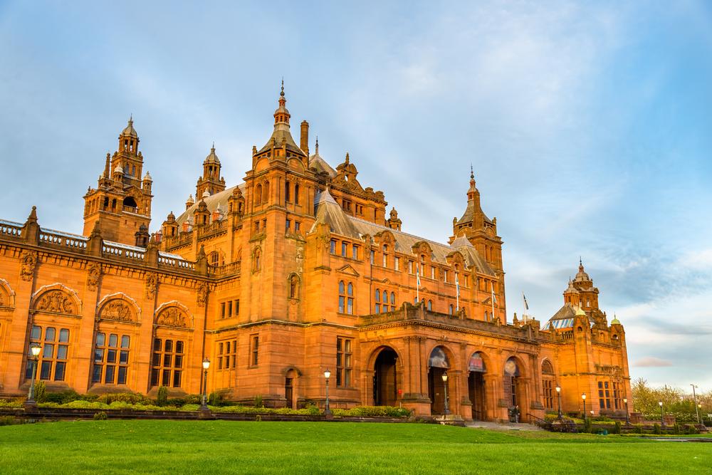 Discover Masterpieces at the Kelvingrove Art Gallery and Museum