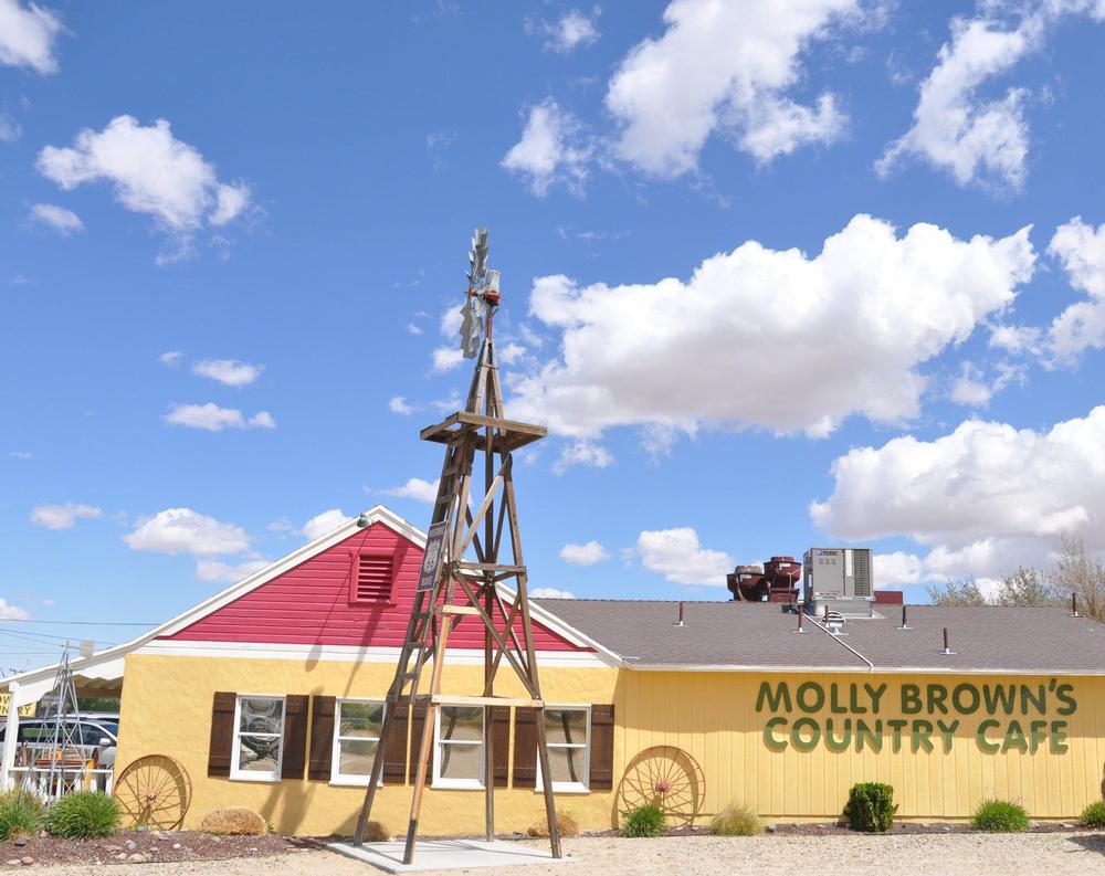 Fuel Up with Hearty Flavor at Molly Brown’s Country Cafe