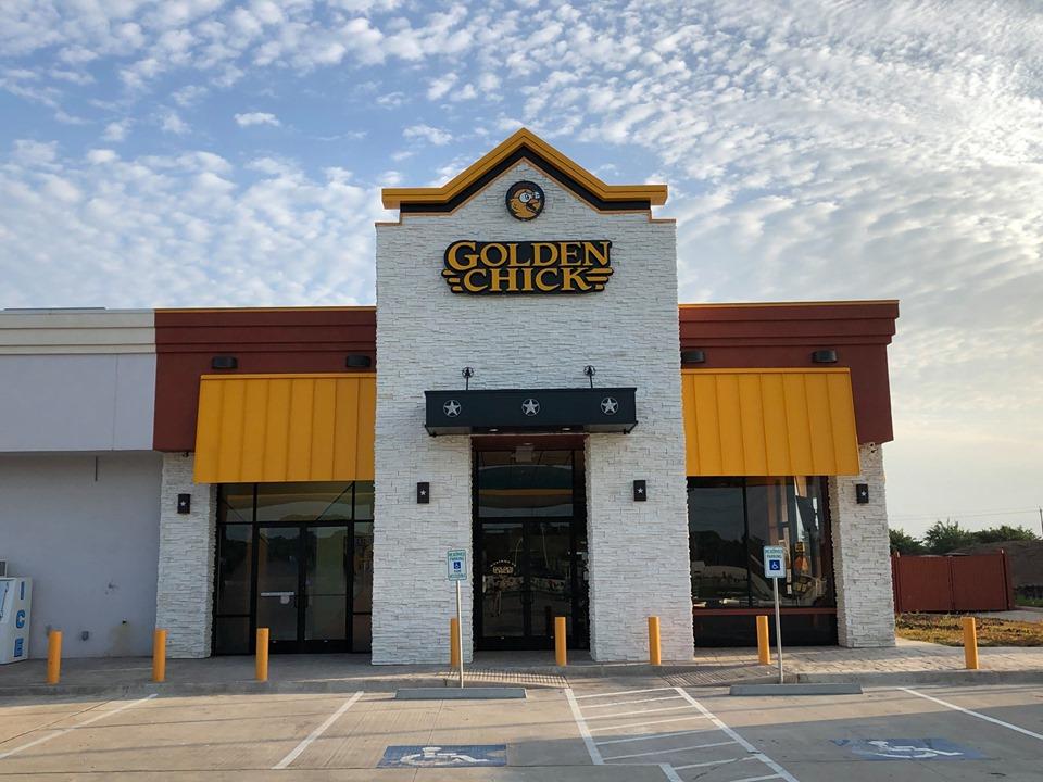 Grab a Classic Bite: Enjoy Southern Fried Favorites at Golden Chick