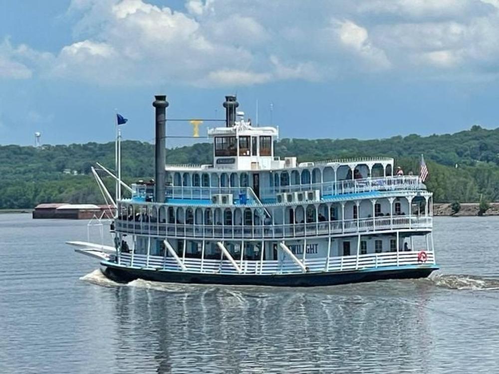If You Crave Scenic Cruises, Board the Riverboat Twilight