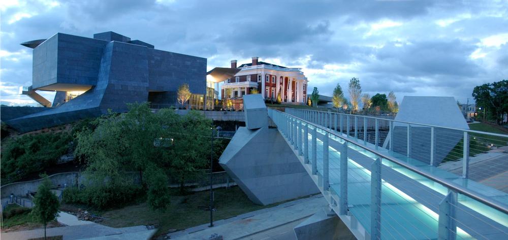 Soak Up American Masterpieces at the Hunter Museum of American Art