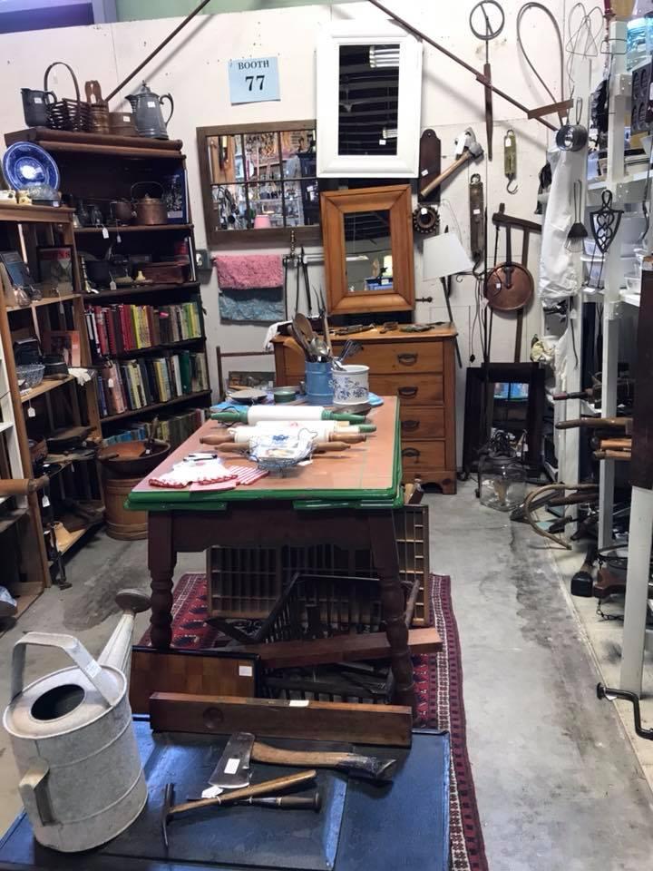 The Collinsville Antiques Co. | Things to Do in New Hartford, Connecticut