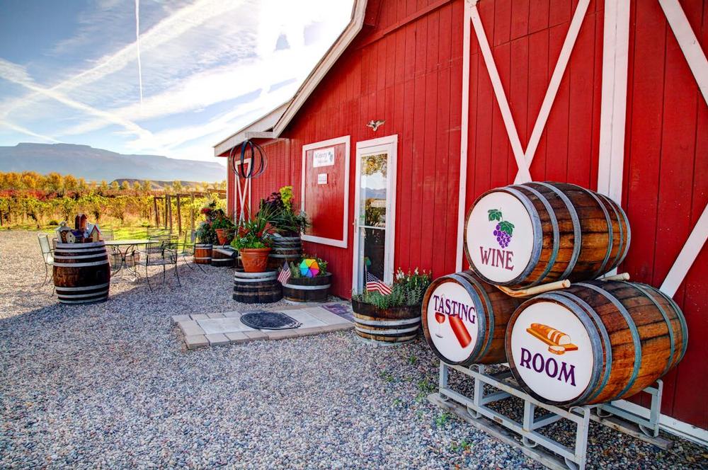 Visit the tasting room at Mesa Park Vineyards
