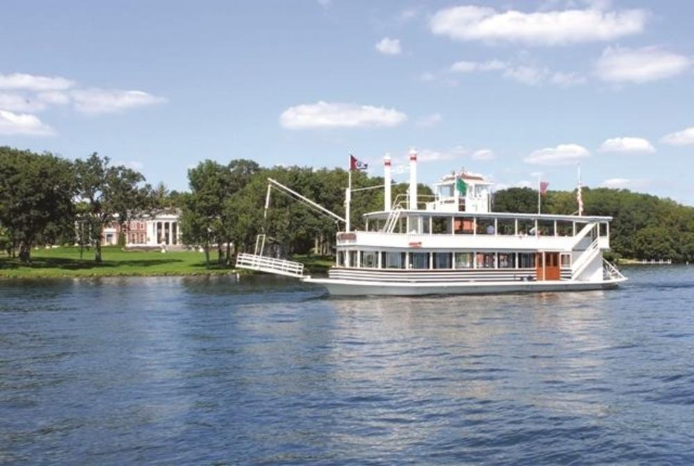 Cruise into Classic Lake Views with Lake Geneva Cruise Line