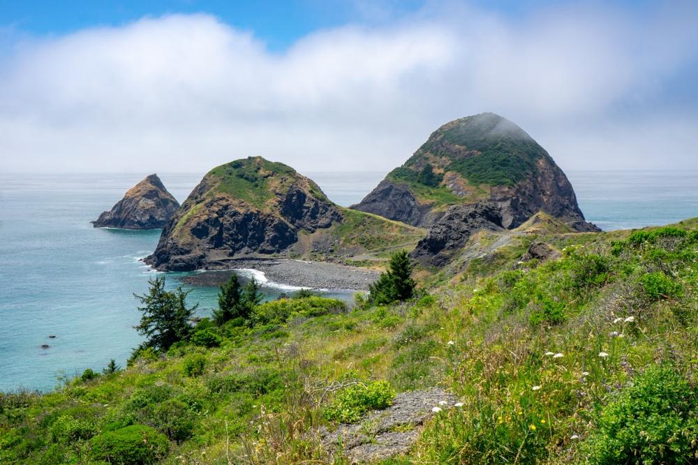 If You Crave Coastal Solitude, Explore Sisters Rock State Park