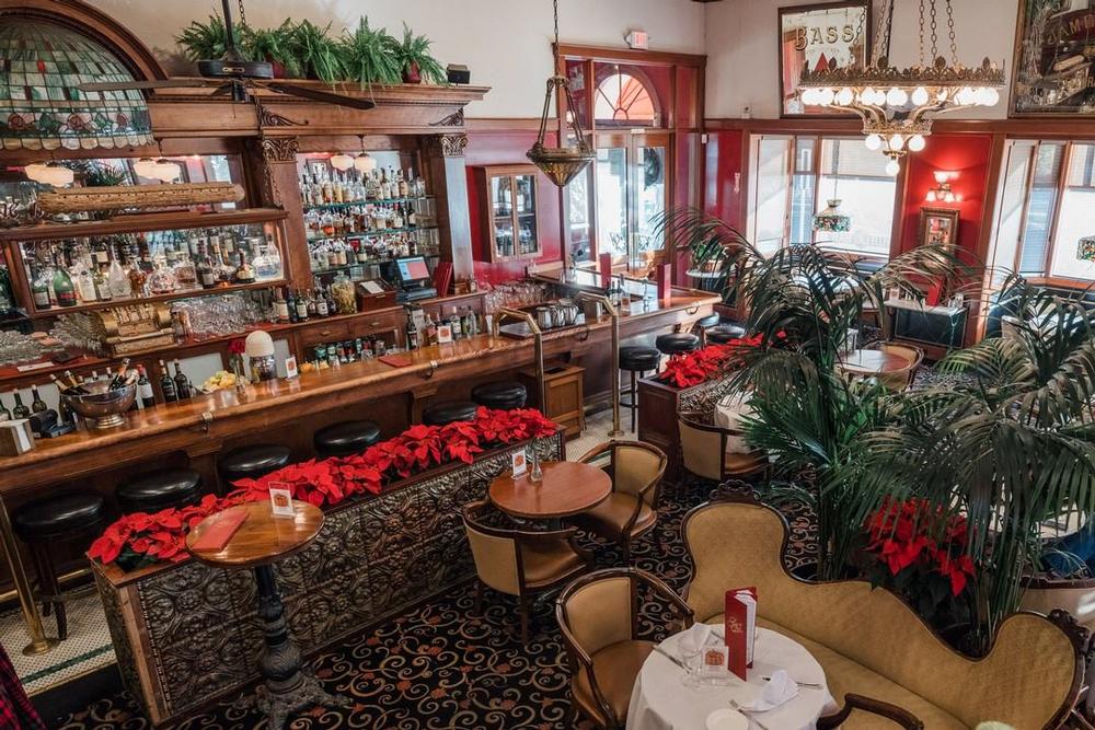 If You Crave Fine Dining in a Timeless Setting, Book a Table at Vintage Press
