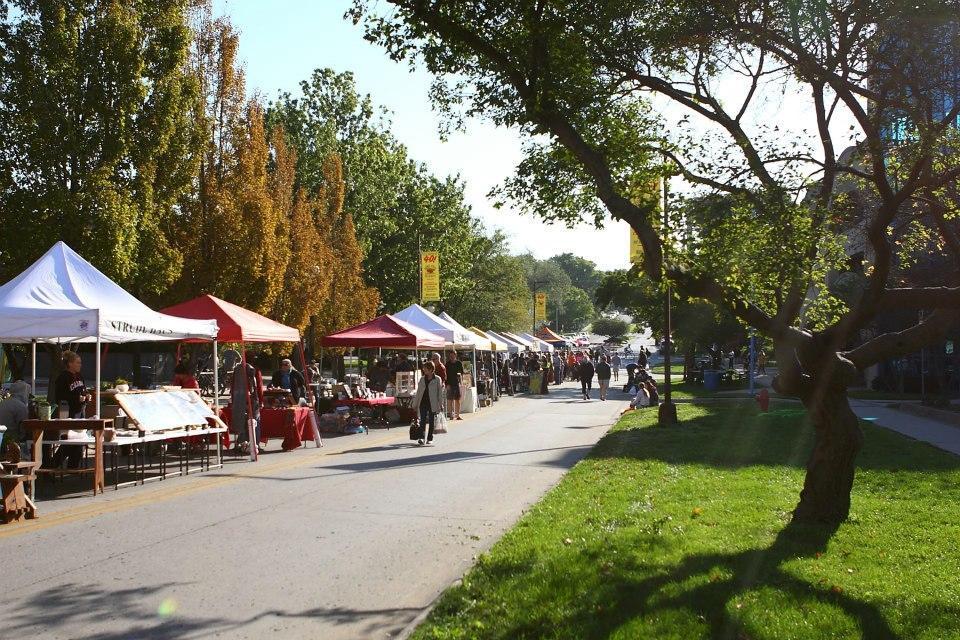 Stroll through the Iowa City Farmer's Market