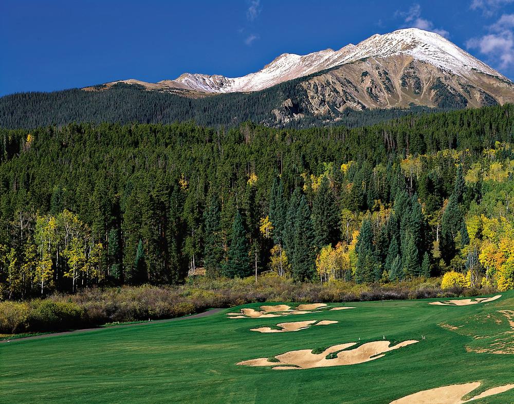 Tee Off in the Peaks at Raven Golf Club at Three Peaks