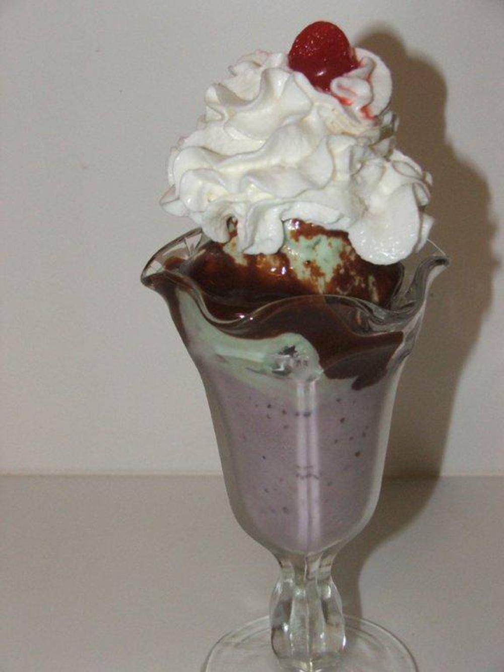 Treat Yourself to Classic Flavors at King’s Homemade Ice Cream