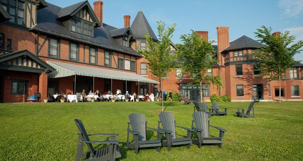 Explore historic grounds and admire lake views on a peaceful fall getaway.