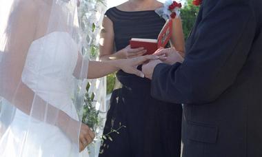 Places to Get Married: Meadows Golf Club Event Center