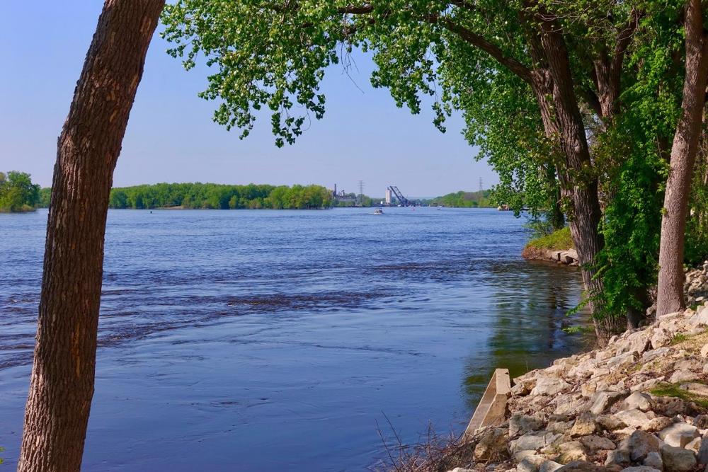 See stunning Mississippi River bluffs or explore historic downtown districts.