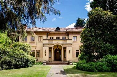 Lord Mansion and Coach House