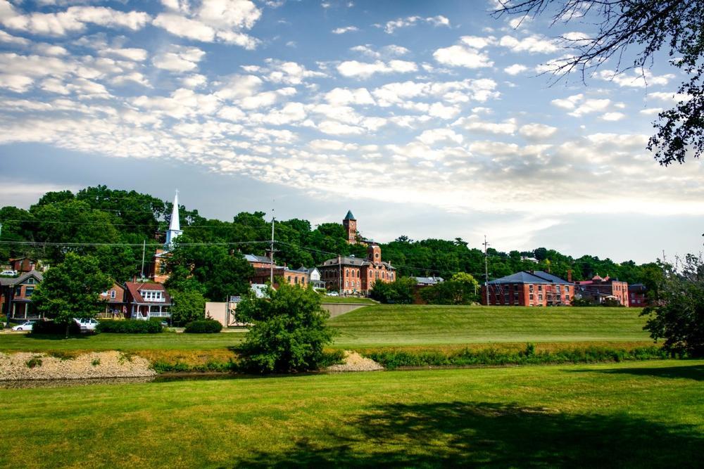 Explore 19th-century charm and browse quaint shops on an affordable fall trip.