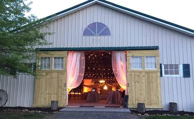 Barn in the Bend