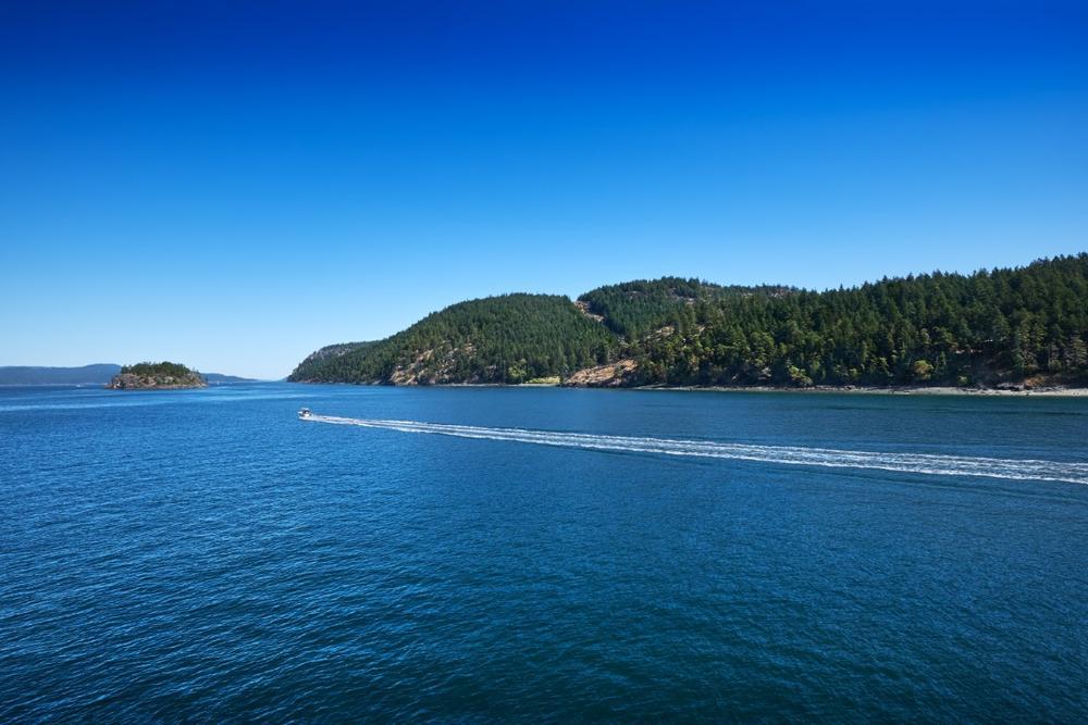 Spot orcas and bike on quiet roads during a peaceful couples retreat.