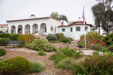 Casa Romantica Cultural Center
