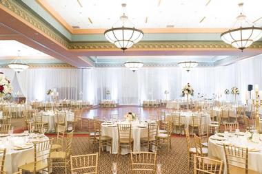 Chateau on the Lake Resort Spa and Convention Center