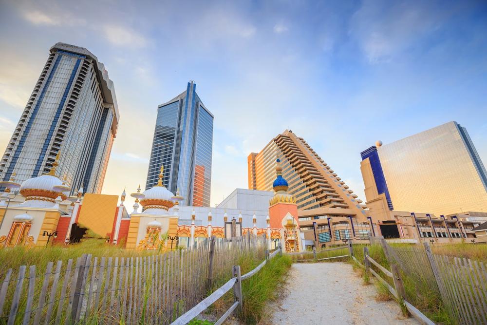 Play the slots and stroll the boardwalk on an exciting weekend adventure.