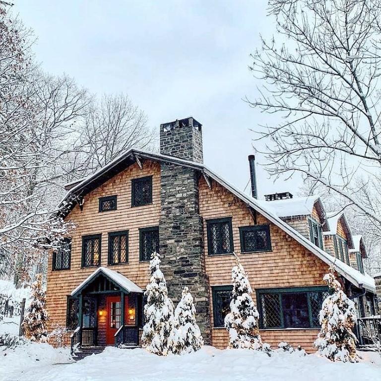 Hike forest paths and relax fireside on an affordable fall mountain escape.