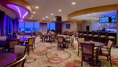 Indoor Wedding Venues Near Me: Crowne Plaza Dayton