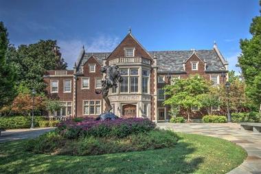 Places to Get Married: Harwelden Mansion