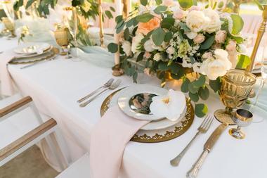 Lawrence, Kansas Wedding Venues: Historic Taylor Barn