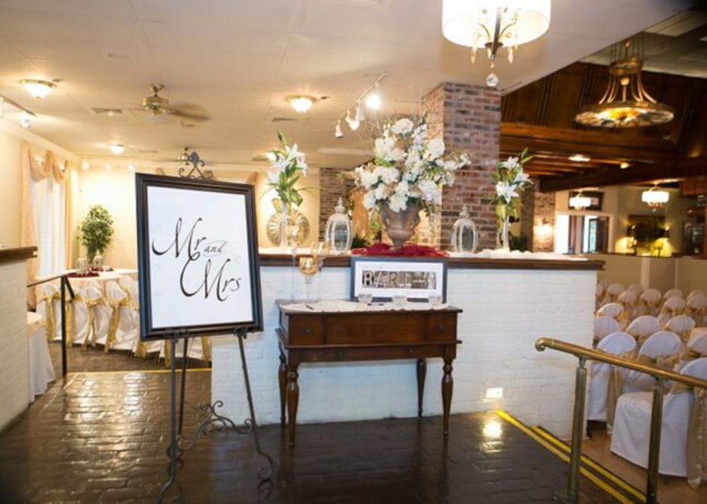 Celebrate rustic, elegant weddings with versatile indoor and outdoor spaces.