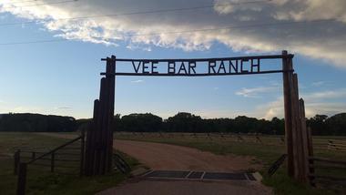 Vee Bar Guest Ranch
