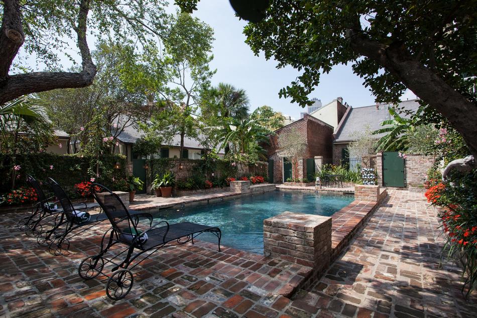 Soak in French Quarter Charm at Audubon Cottages in New Orleans
