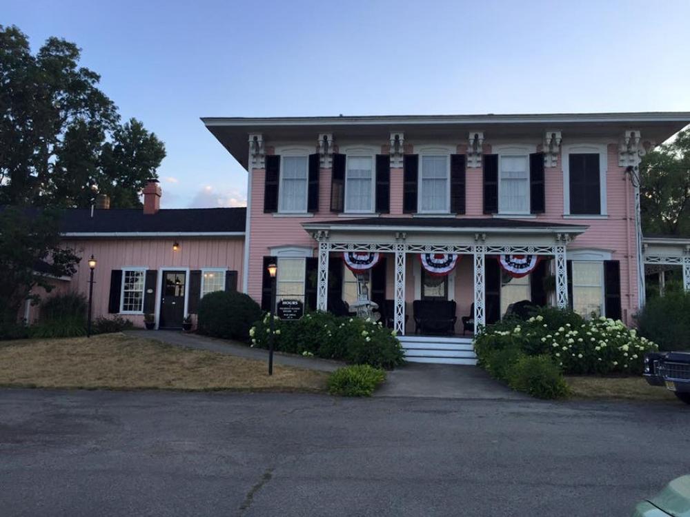 Sunrise Landing Bed and Breakfast | Finger Lakes Weekend Getaways