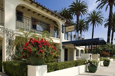 Hotel Milo | Where to Stay in Santa Barbara, California - Relaxing Romantic Getaways