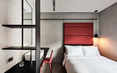 Hotels in Taipei: Waterfront Hotel