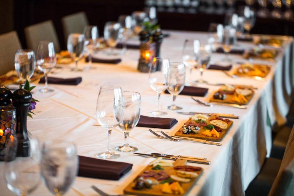 Dine in Southern Elegance at Halls Chophouse Columbia