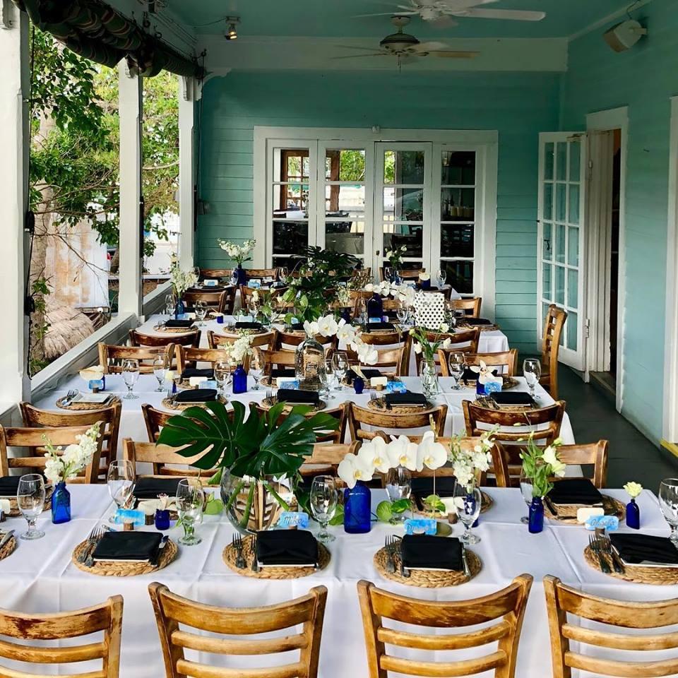 If You Love Brunch Vibes and Balcony Dining, Don’t Miss Bagatelle