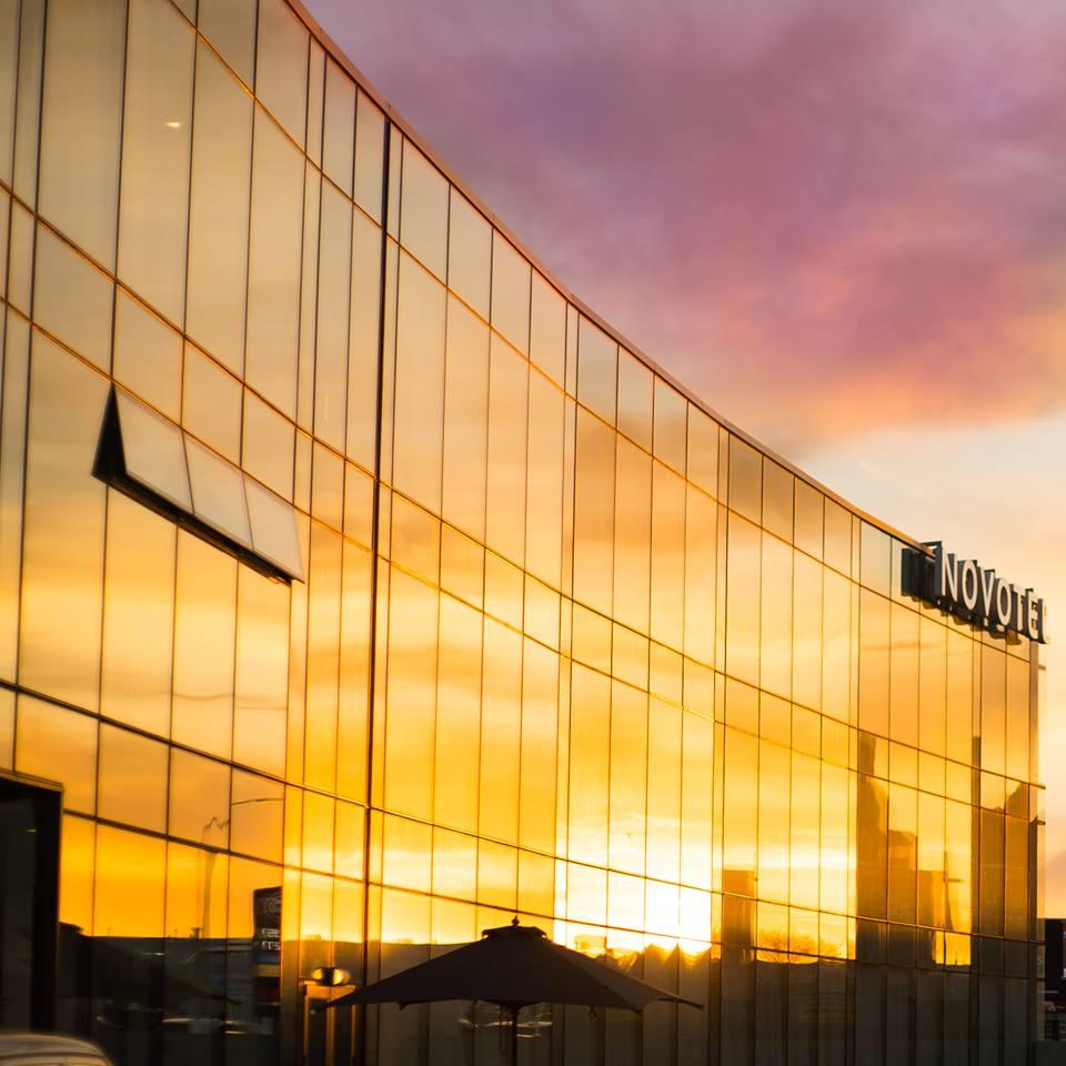 If You Want Sleek, Modern Stays Near the Coast, Check Into Novotel New Plymouth Hobson