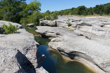 Onion Creek Metropolitan Park | These Austin, TX Parks Are Great For a Family Stroll or a Picnic