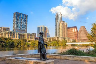 Auditorium Shores | These Austin, TX Parks Are Great For a Family Stroll or a Picnic