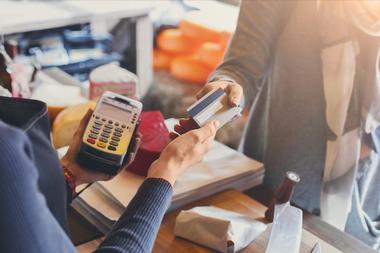 Using Credit Cards, US Dollars or Other Currencies in Scotland