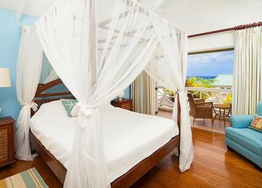 Rooms & Suites
