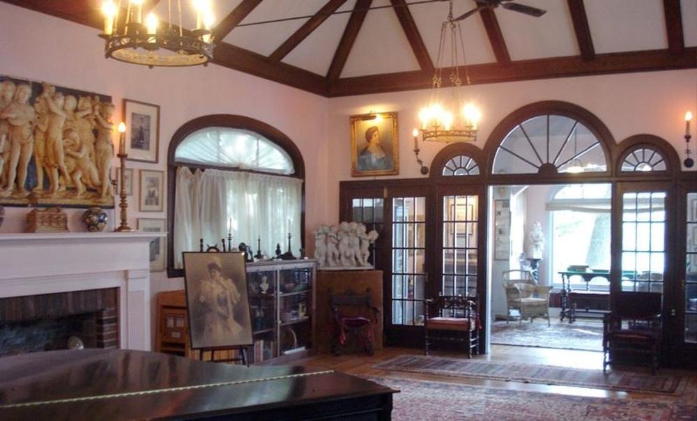 Catch Music and History Lakeside at The Sembrich