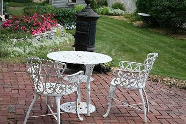 Dining, Amenities, Weddings & Events