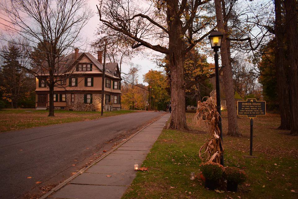 Historic Huguenot Street District Visitor Information