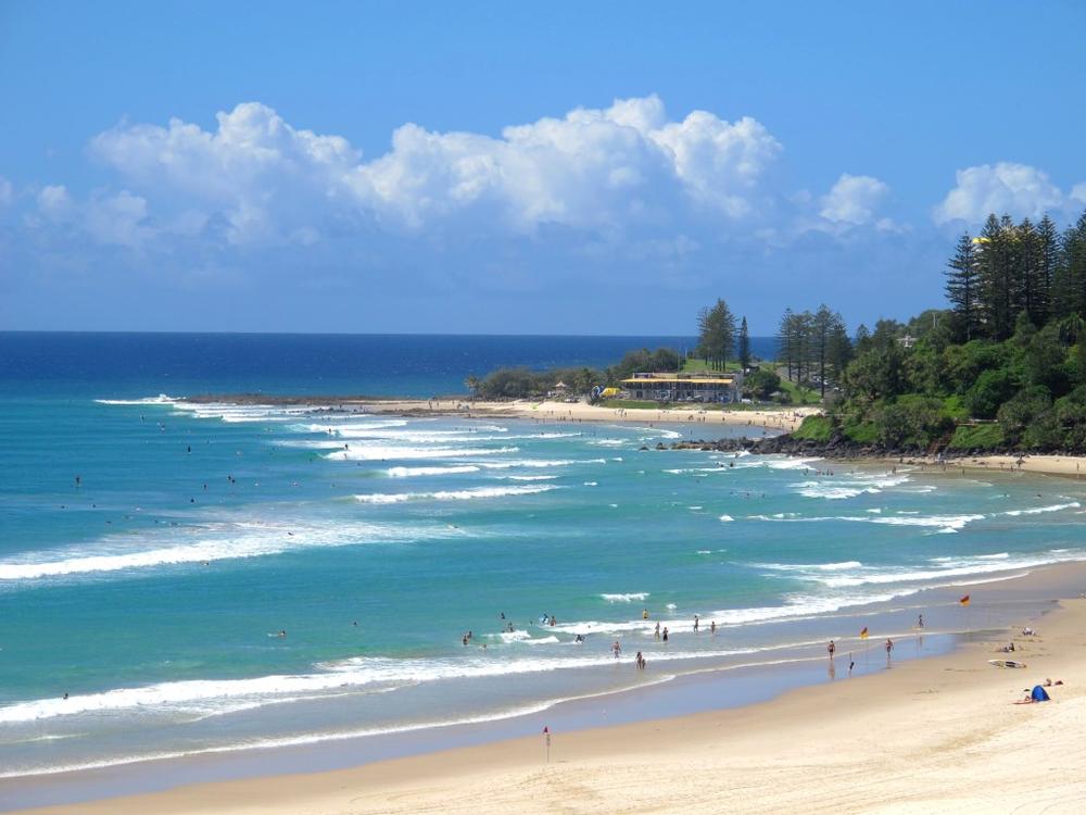 Catch World-Class Waves at Snapper Rocks