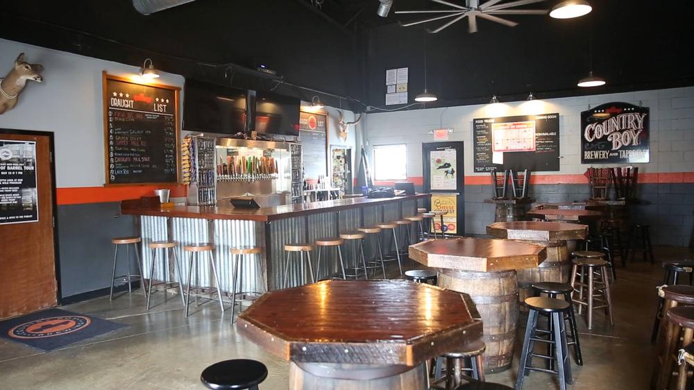 Kick Back with Local Favorites at Country Boy Brewing